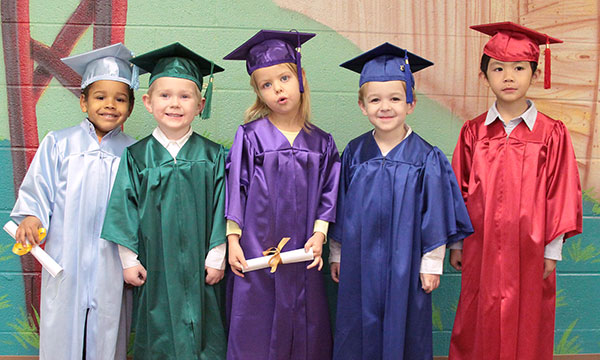 dress for graduation for kindergarten