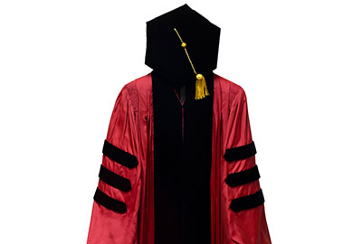 Custom University Graduation Robes | Oak Hall